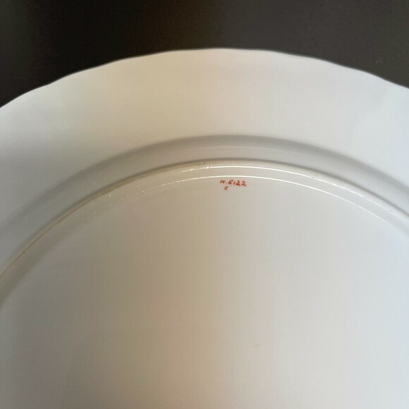 Minton Dinner Plates Swirl Edge Pink White 10 5/8" Lot of 2 - Picture 7 of 11